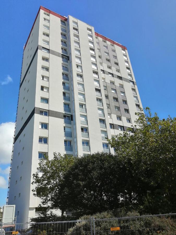 Appartement T5 Avec 4 Lits Doubles Брест Екстер'єр фото